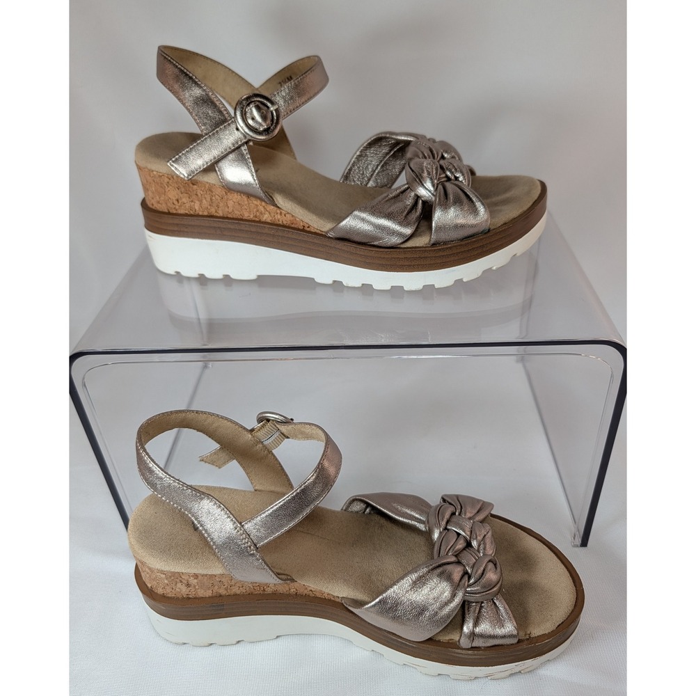 Vaneli Women Metallic Gold leather Knotted Platform Wedge Sandals Size 7.5M